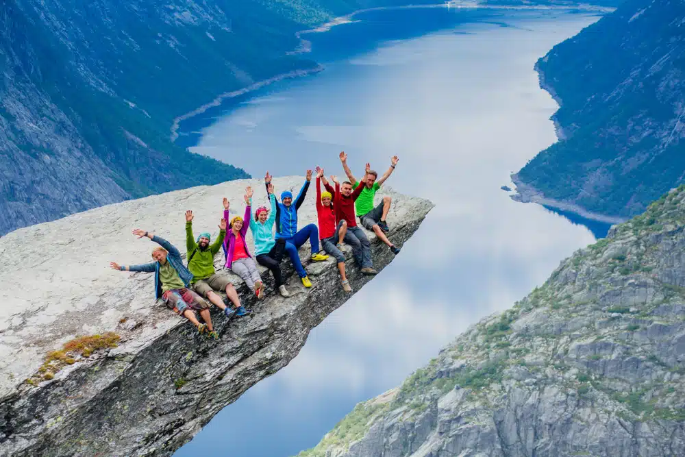 Read more about the article 7 Great Things to See When Visiting the Hardangerfjord