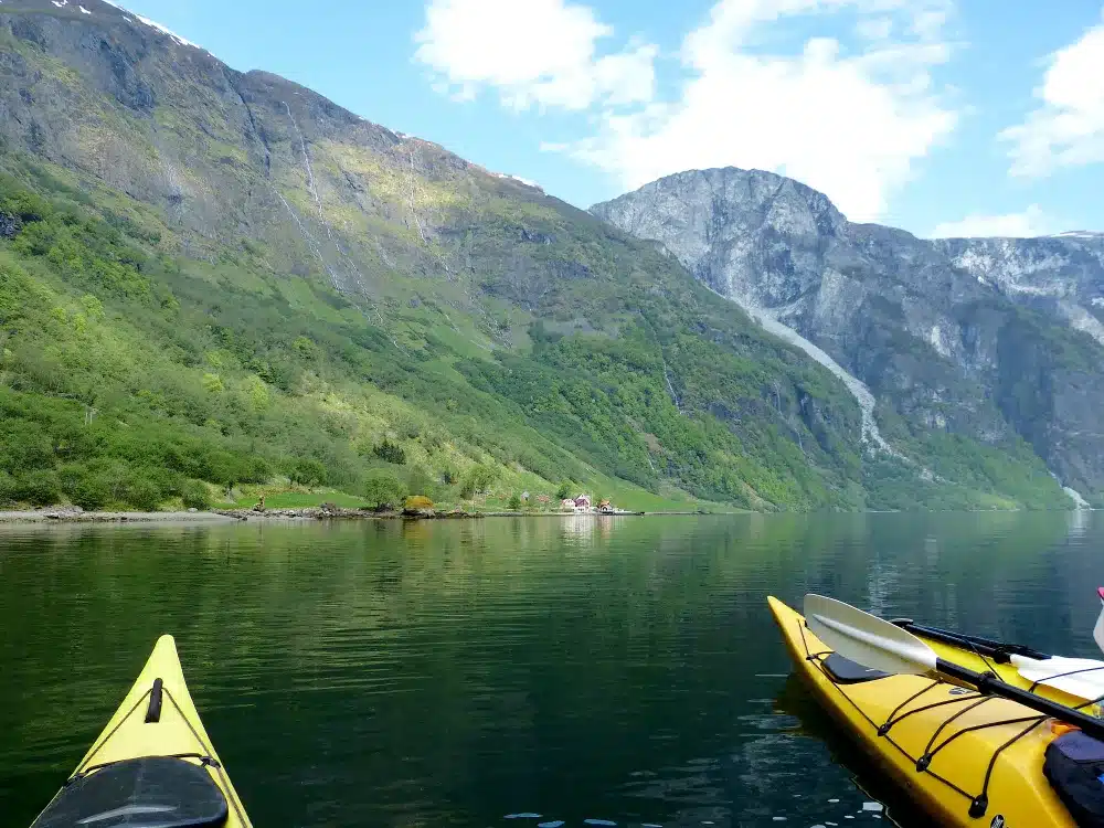 Read more about the article Kayaking In the Geirangerfjord: A Powerful and exciting adventure!