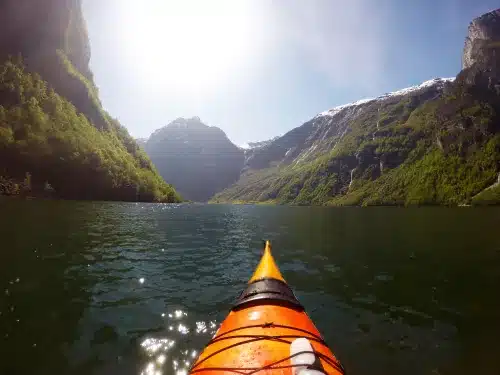 Read more about the article Kayaking in the Nærøyfjord: Paddling Through Norway’s Natural Wonder