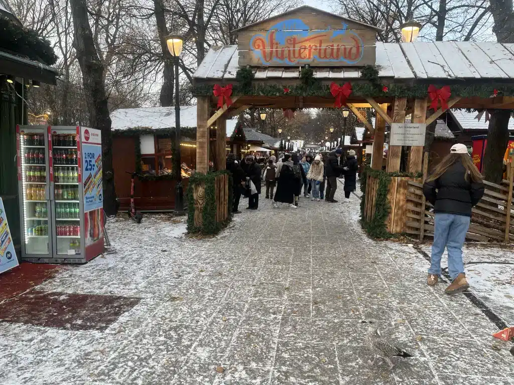 8 Reasons For Visiting the Christmas Market in Oslo Experience