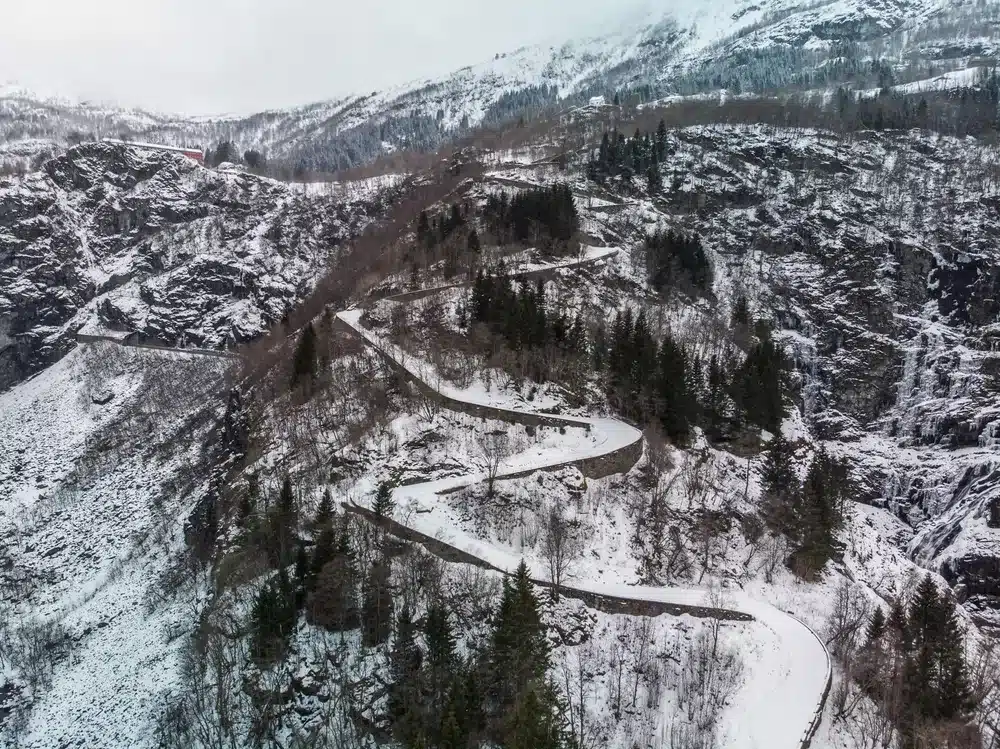 8 facts about Stalheimskleiva - Norway's Serpentine Road